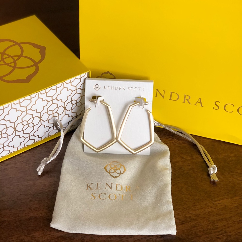 Kendra Scott Gold Lonnie earrings